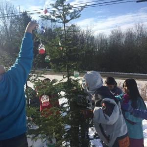Edgecomb Eddy School students were among the 12 entrants in this year’s Charlie Brown Christmas Tree Decorating Contest. BILL PEARSON/Boothbay Register