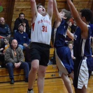 Mason Clark netted six points for Wiscasset Middle in the first half. PHIL DI VECE/Wiscasset Newspaper