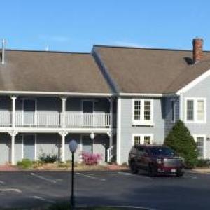 Cod Cove Inn in Edgecomb is one of many coastal Maine businesses impacted by the loss of wedding-related revenues due to the COVID-19 pandemic. BILL PEARSON/Boothbay Register