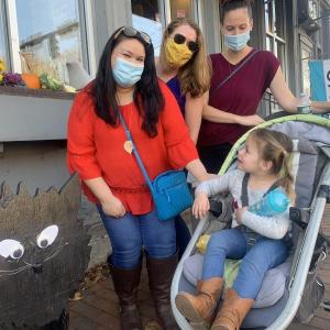 From left, Melissa Sproul, Brittany Roy and Katie Marcigliano and Sproul’s daughter Gwen, 2, stroll downtown Wiscasset Saturday, Nov. 7 before heading to Camden for the night on what Sproul said was a “girls’ weekend.” Wiscasset’s Early Bird sale is this Saturday, Nov. 14. SUSAN JOHNS/Wiscasset Newspaper