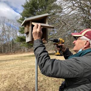Stan Wakefield, BRLT volunteer, coordinates bird box monitoring efforts at Oak Point Farm, Lobster Cove Meadow, Singing Meadows, and now Penny Lake. Courtesy of BRLT