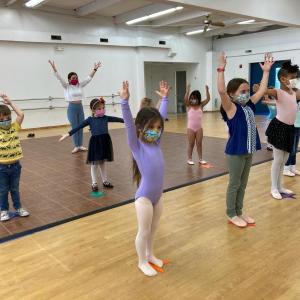 The Y-Arts Itty Bitty dance students rehearsing ‘Do Re Mi.” Photo courtesy of Emily Mirabile