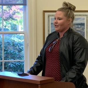 Community Solutions Account Executive Michelle Larochelle explains Spectrum’s new Community WiFi program to Boothbay selectmen June 23. BILL PEARSON/Boothbay Register
