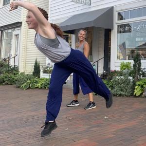 Dance Maineia student Michaela LaCrosse of Damariscotta performs at Wiscasset Art Walk Aug. 26. SUSAN JOHNS/Wiscasset Newspaper