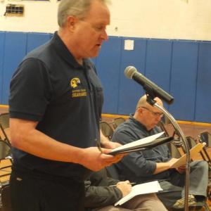 Boothbay Harbor resident Tom Perkins speaks at AOS 98’s annual budget hearing March 28. BILL PEARSON/Boothbay Register