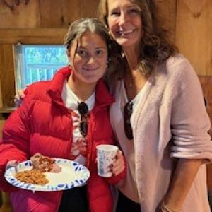 mom and daughter