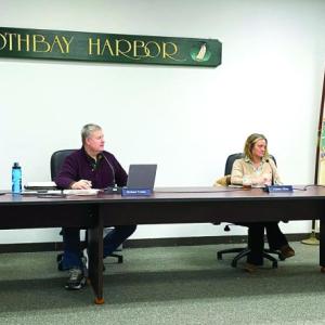 The Boothbay Harbor Selectboard listens to the town manager's report Dec. 23. FRITZ FREUDENBERGER/Boothbay Register