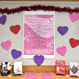 A Valentine's Day poster created by BRHS's Student Health Advisory Board outlines the do's and dont's of a healthy relationship. Courtesy of Leanne Burnham