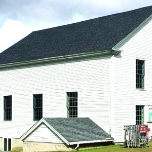 Edgecomb town hall 