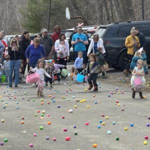 And... they're off! LISA KRISTOFF/Boothbay Register