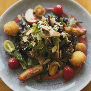 Fried Goat Cheese and Peach Salad. Courtesy of Harborside 1901