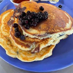 Blueberry pancakes at Blue Moon. Emily Whiting photo Blueberry pancakes at Blue Moon. Emily Whiting photo