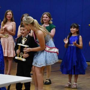 Oscar Mirabile's crowning moment! Leah Plummer photo