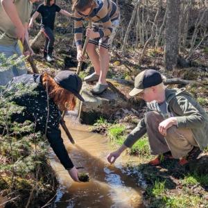 Outdoor adventuring with Hearty Roots. Courtesy of Erin Quinley