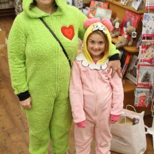 Early Bird Sale participants. STEVE EDWARDS/Boothbay Register