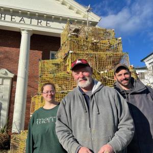 Clint Collamore, forefront, with Sierra and Buddy Poland brought holiday spirit outdoors at the Waldo Theatre. Courtesy of Kelli Westcott McCannell