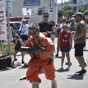 Cool running. LISA KRISTOFF/Boothbay Register