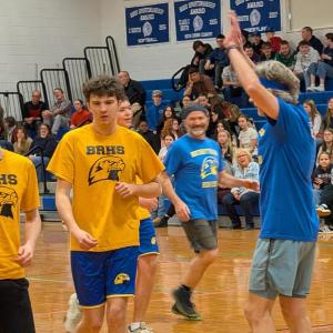 Seahawks soar, Faculty sore