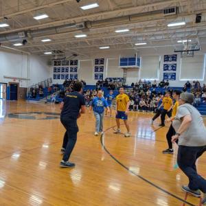 Seahawks soar, Faculty sore