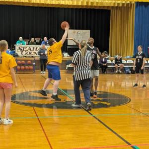 Seahawks honor seniors in Unified finale