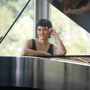 Pianist Morgan Lee to perform April 16 with John David Adams at Bay Chamber. Courtesy of the venue