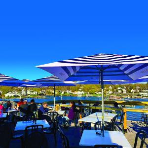 theBoathouseBistro.com