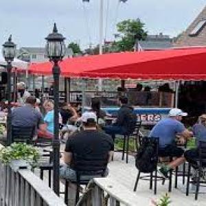Waterfront dining, outside deck, breakfast
