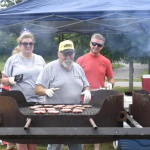 Grillmaster Martin Page with Lisa Walby and Ben Rankins. LISA KRISTOFF/Boothbay Register