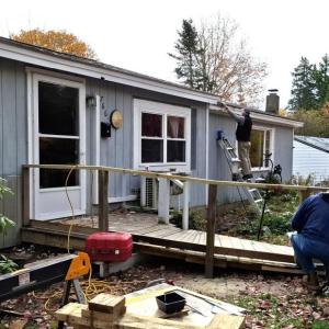 Rebuilding Together/Lincoln County volunteers at work. Courtesy photo