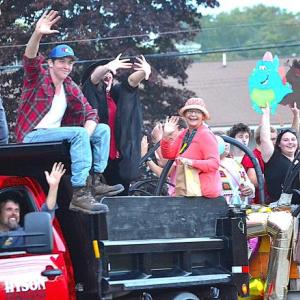 Senior float. KEVIN BURNHAM/Boothbay Register