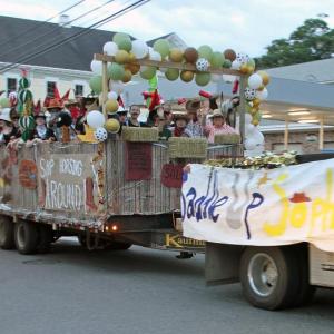 Junior float. STEVE EDWARDS/Boothbay Register