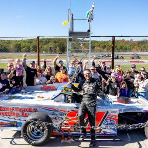 Kyle Hewins & team celebrate their championship in the Sport Modifieds. Jasen Dickey photo