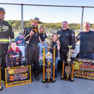 Tyler Jordan, Jr. Official Maverick, Scott Eck/Family, Zack Emerson and Bernie Thayer. Jasen Dickey photo