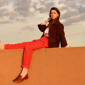 Singer-songwriter Aly Apaltro, aka Lady Lamb, at the Lincoln Oct. 23. Photo: Shervin Lainez